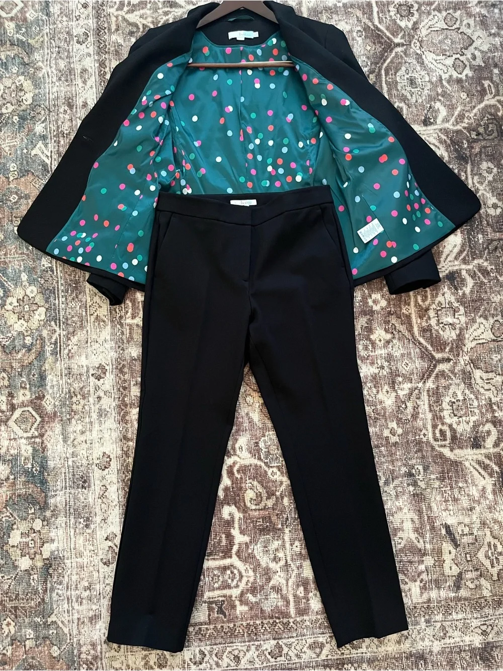 Boden women’s black pantsuit. Size 10. Classic tailoring. EUC. $50 - Picture 1 of 11